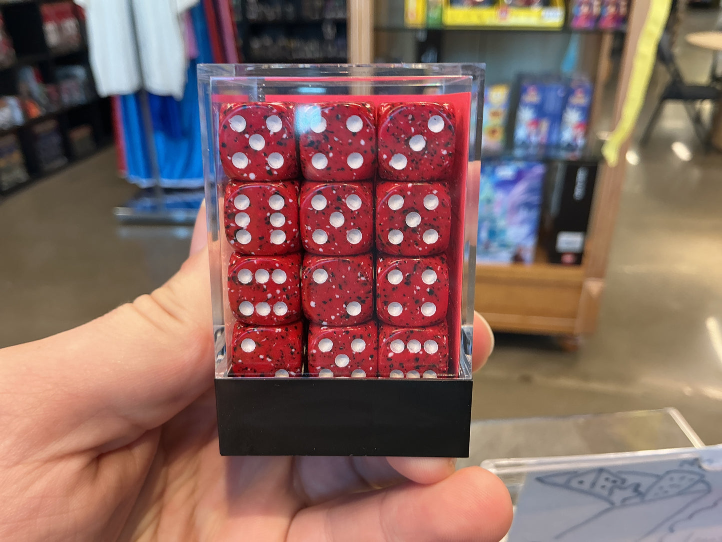 Chessex speckled d6 36pc lava stone