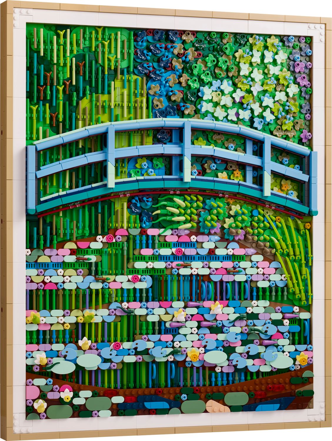 LEGO: Monet’s Bridge Over a Pond of Water Lillies