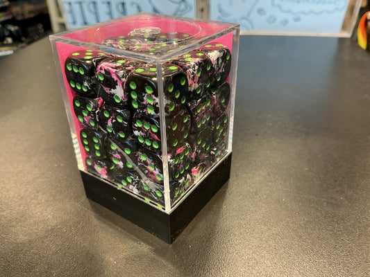 Chessex Brush Mini 36 count - Paintball