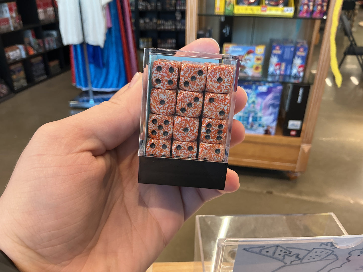 Chessex speckled d6 36pc rust